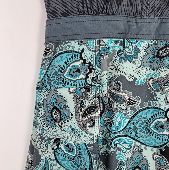 Athleta Pack Ewerywhere Green/Grey Paisley Dress #359 Size 4 - Picture 4 of 13